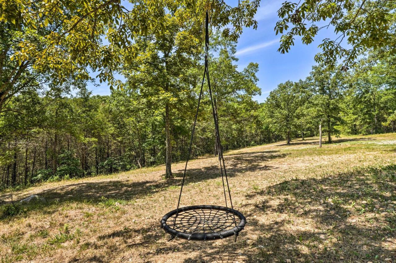 Branson Tiny Home On 52 Acres With Private Lake! Exterior foto